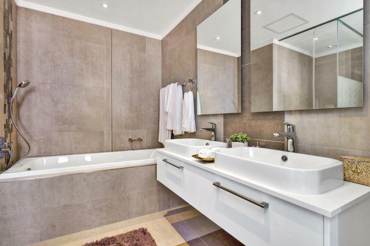 Sandton Apartment 15 West Road South Johannesburg Ngoại thất bức ảnh